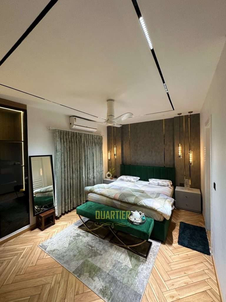 Elite Golf Green Bedroom Interior