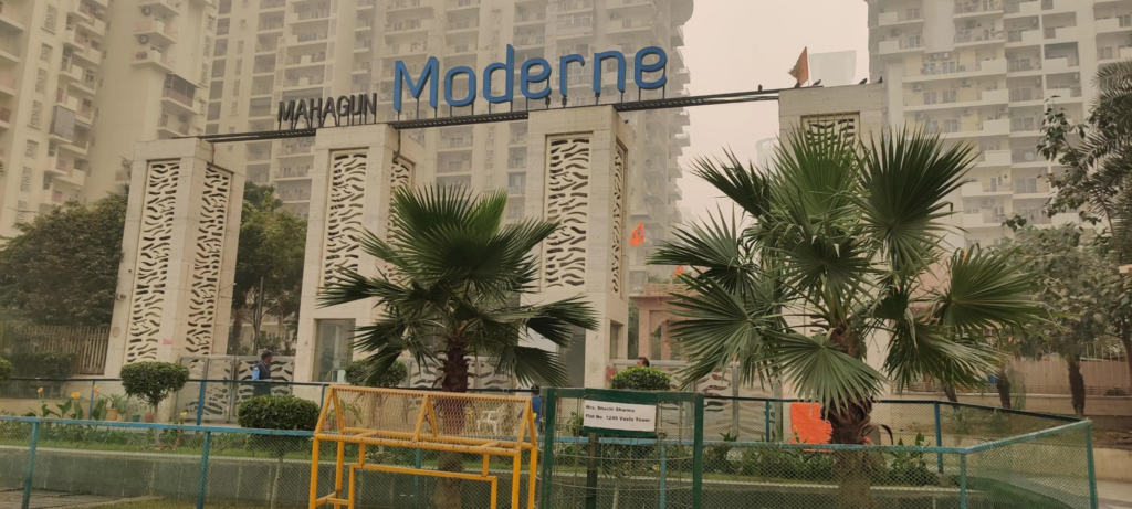 Mahagun Moderne (Sector 78)